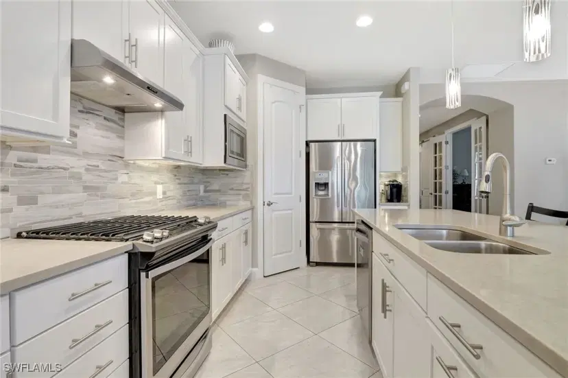 Picture of 7355 Mockingbird Ct, Naples FL 34114