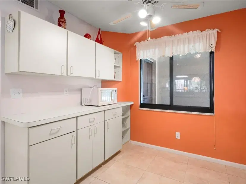 Picture of 5741 Deauville Cir F-208, Naples FL 34112