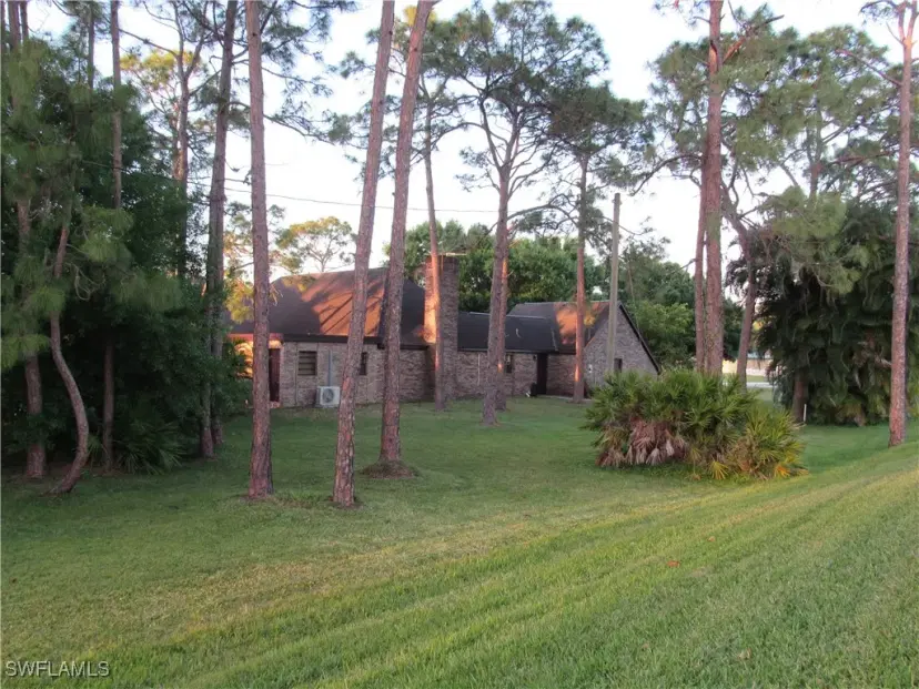 Picture of 18787 Baseleg Ave, North Fort Myers FL 33917
