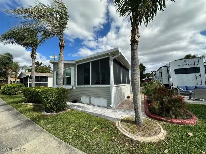Picture of 1041 Silver Lakes Blvd, Naples FL 34114