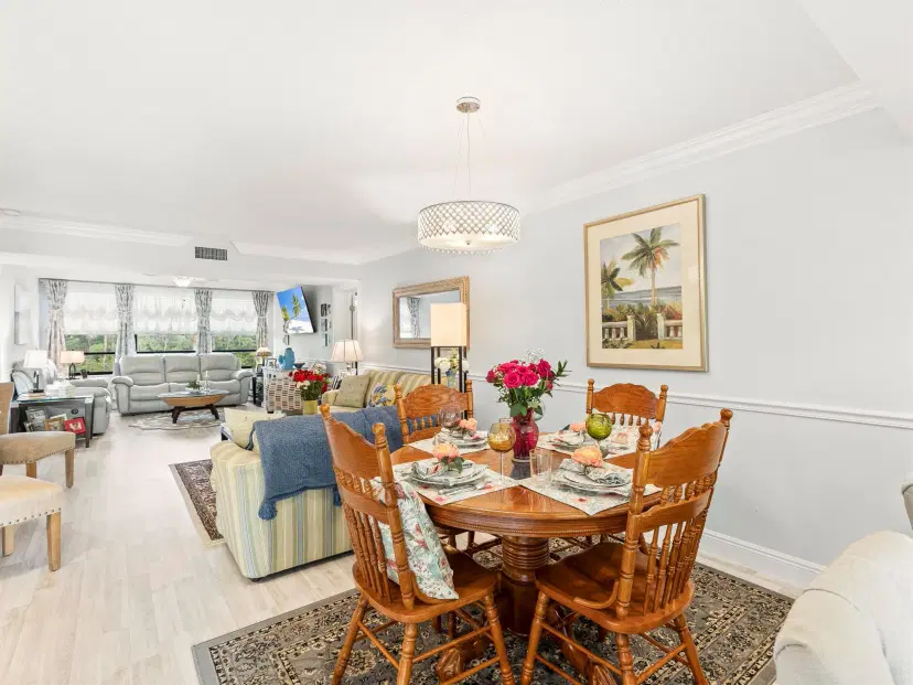 Picture of 6073 Balboa Circle Circle 403, Boca Raton FL 33433