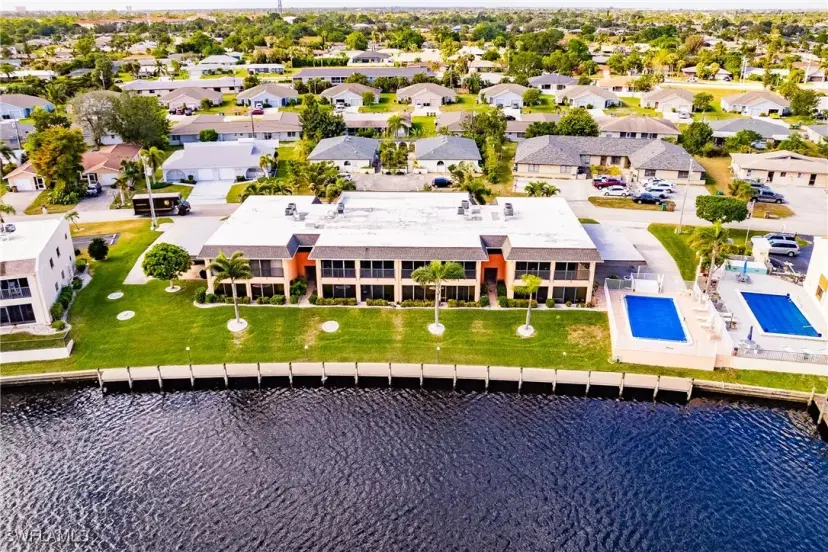 Picture of 3703 SE 10Th Ave 7, Cape Coral FL 33904