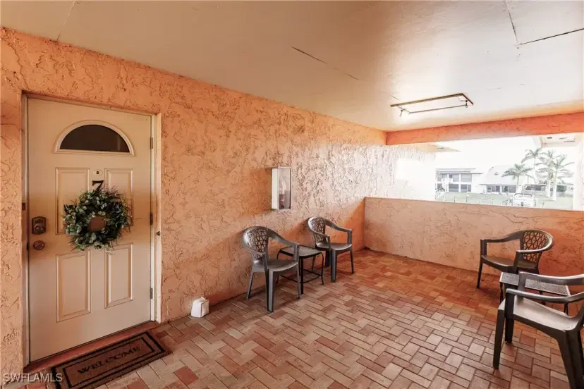 Picture of 3703 SE 10Th Ave 7, Cape Coral FL 33904