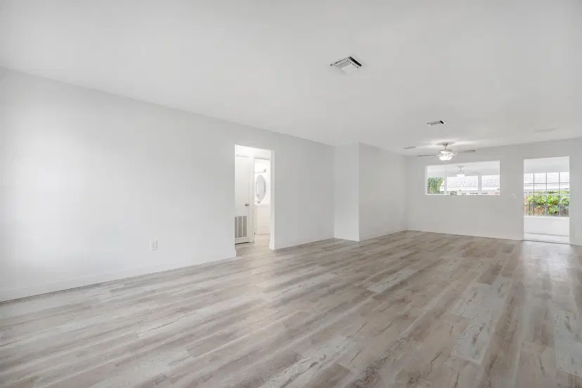 Picture of 1609 N J Terrace, Lake Worth Beach FL 33460