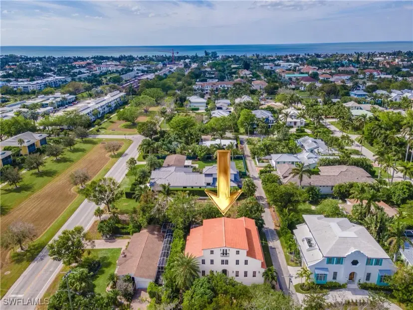 Picture of 1160 8Th St S, Naples FL 34102