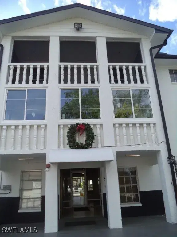 Picture of 3704 Broadway 105, Fort Myers FL 33901