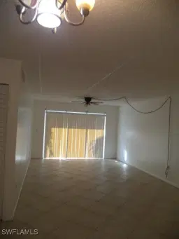 Picture of 3704 Broadway 105, Fort Myers, FL 33901