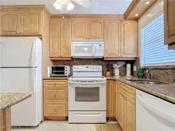 Picture of 170 Turtle Lake CT 211, Naples, FL 34105