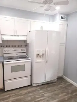 Picture of 2831 Somerset Dr 106, Lauderdale Lakes, FL 33311