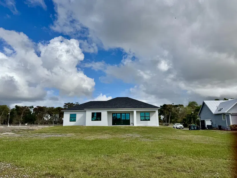 Picture of 13200 SE Us Highway 441, Okeechobee FL 34974
