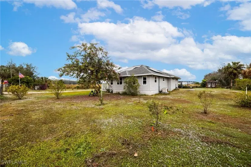Picture of 2915 Ortona Locks Rd, Moore Haven FL 33471
