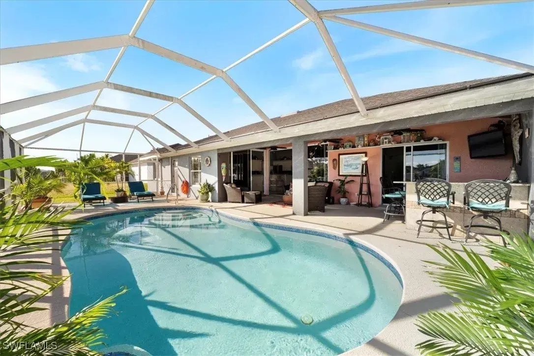 Picture of 2713 SW 4Th Pl, Cape Coral, FL 33914
