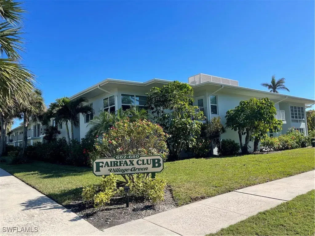 Picture of 634 12Th Ave S 634, Naples, FL 34102
