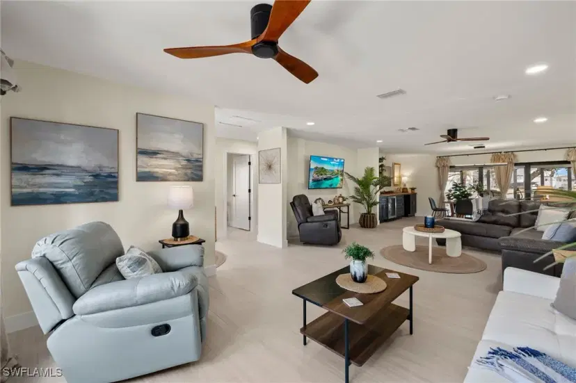 Picture of 11451 Rebecca Cir, Fort Myers Beach FL 33931