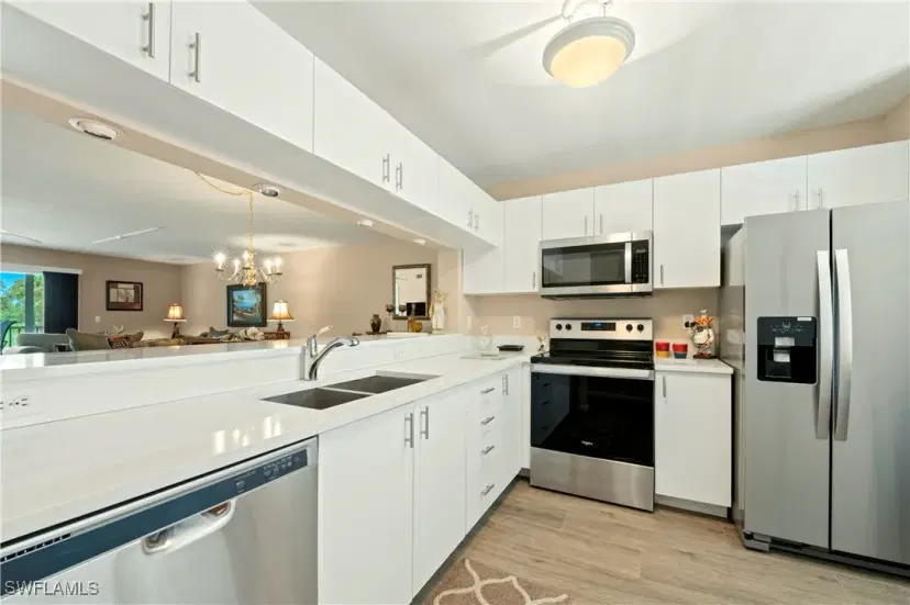 Picture of 1051 Eastham Way B-204, Naples FL 34104
