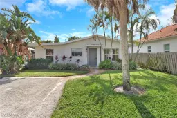 Picture of 758 93Rd Ave N, Naples, FL 34108