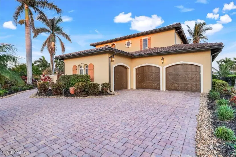 Picture of 4907 Pelican Blvd, Cape Coral FL 33914