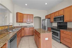 Picture of 1303 Verde Dr 1603, Naples, FL 34105