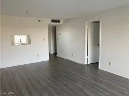 Picture of 6220 Augusta Dr 413, Fort Myers, FL 33907