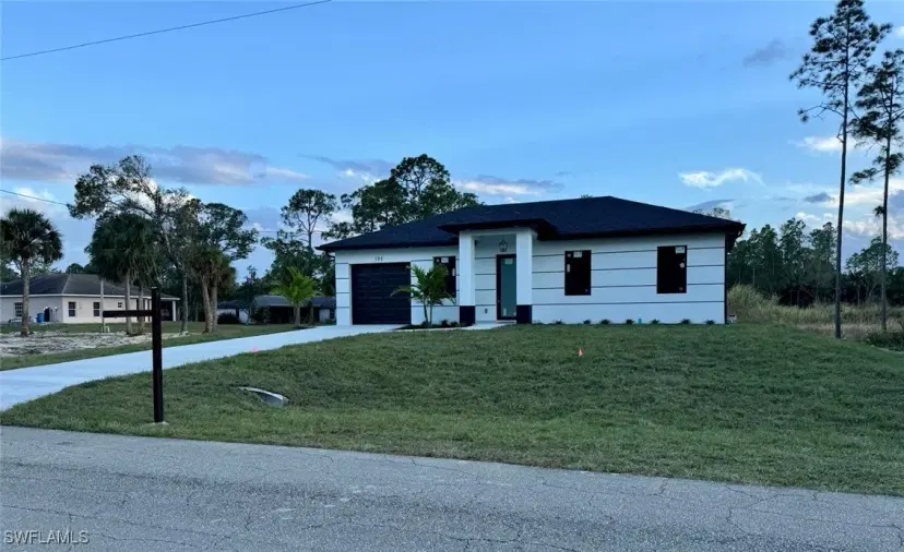 Picture of 105 W 7Th St, Lehigh Acres FL 33972