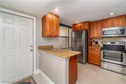 Picture of 8715 Charter Club Cir 3, Fort Myers, FL 33919
