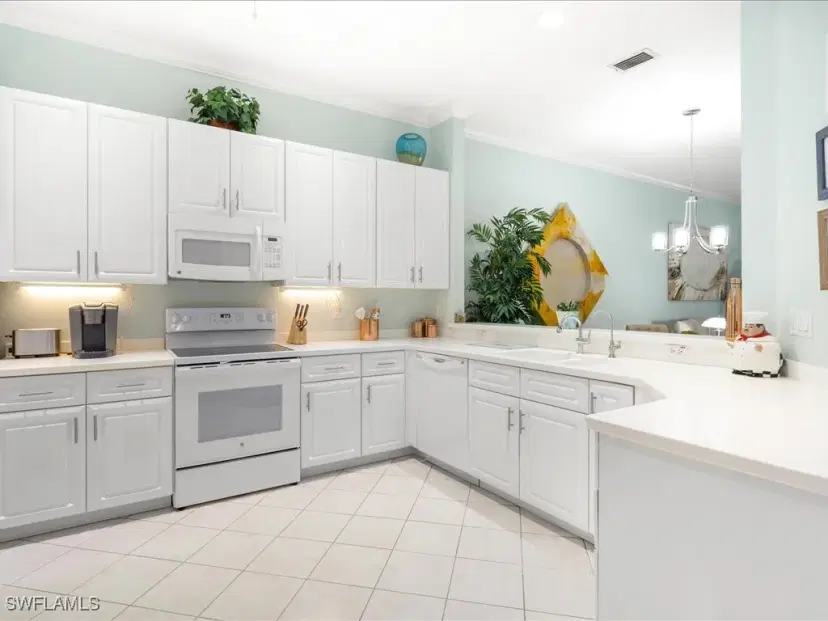 Picture of 3609 Periwinkle Way, Naples FL 34114