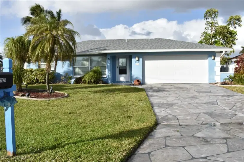 Picture of 2035 SE 25Th Ln, Cape Coral FL 33904