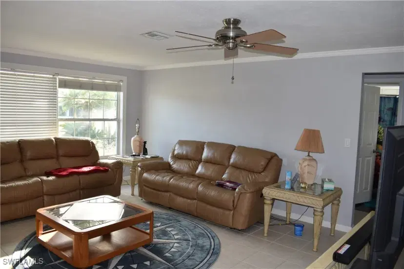 Picture of 2035 SE 25Th Ln, Cape Coral FL 33904