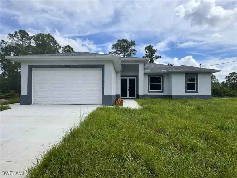 Picture of 1410 Poinsettia Ave, Lehigh Acres FL 33972
