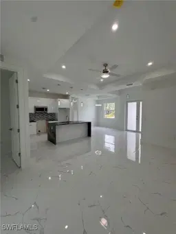 Picture of 1410 Poinsettia Ave, Lehigh Acres, FL 33972