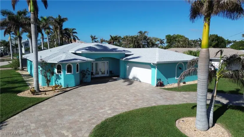 Picture of 5774 Riverside Dr, Cape Coral FL 33904
