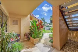 Picture of 6452 Aspen Glen Cir 102, Boynton Beach, FL 33437