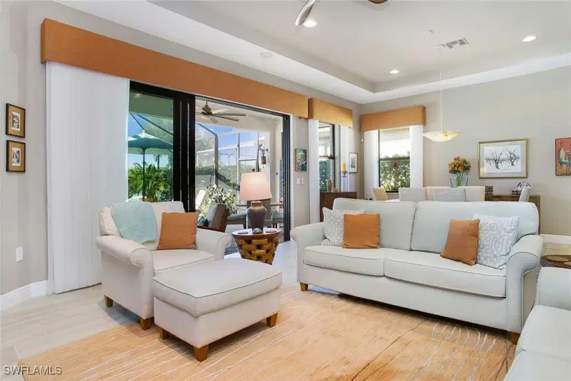 Picture of 1371 Petone Ct, Naples FL 34113
