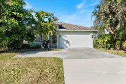 Picture of 557 96Th Ave N, Naples, FL 34108