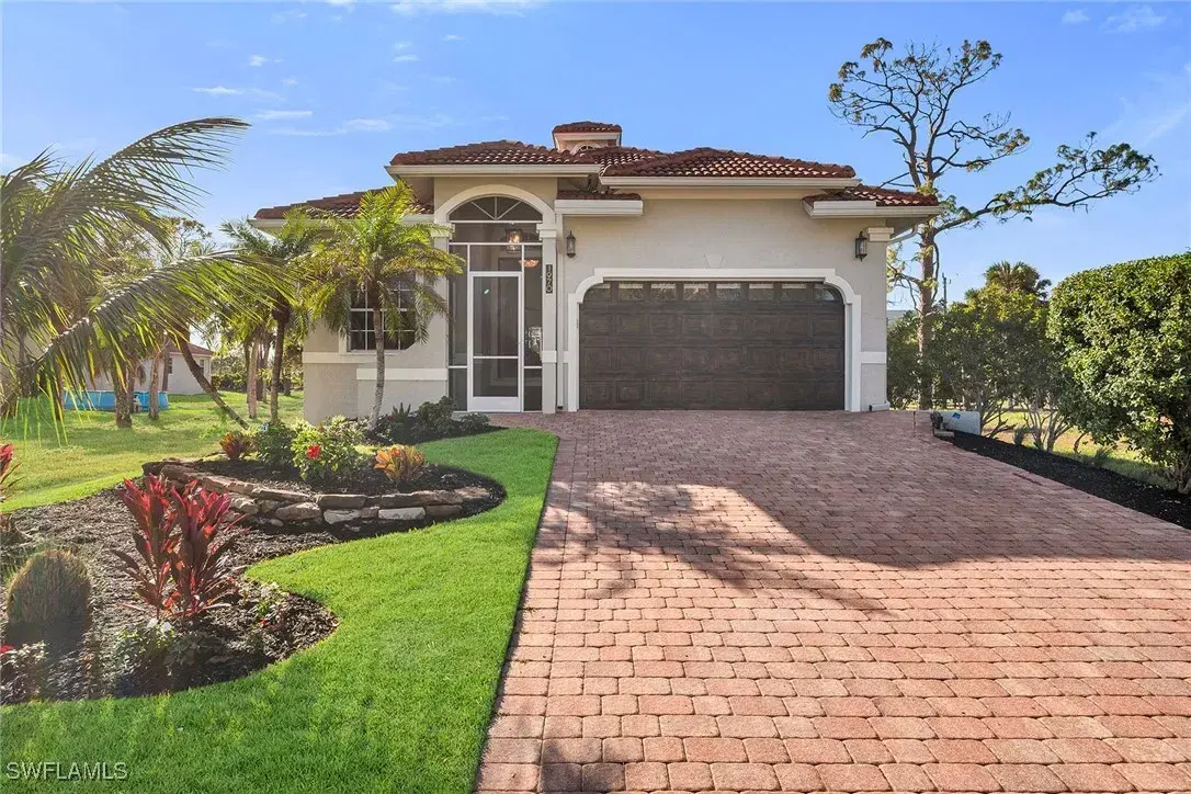 Picture of 1970 Danford St, Naples, FL 34112