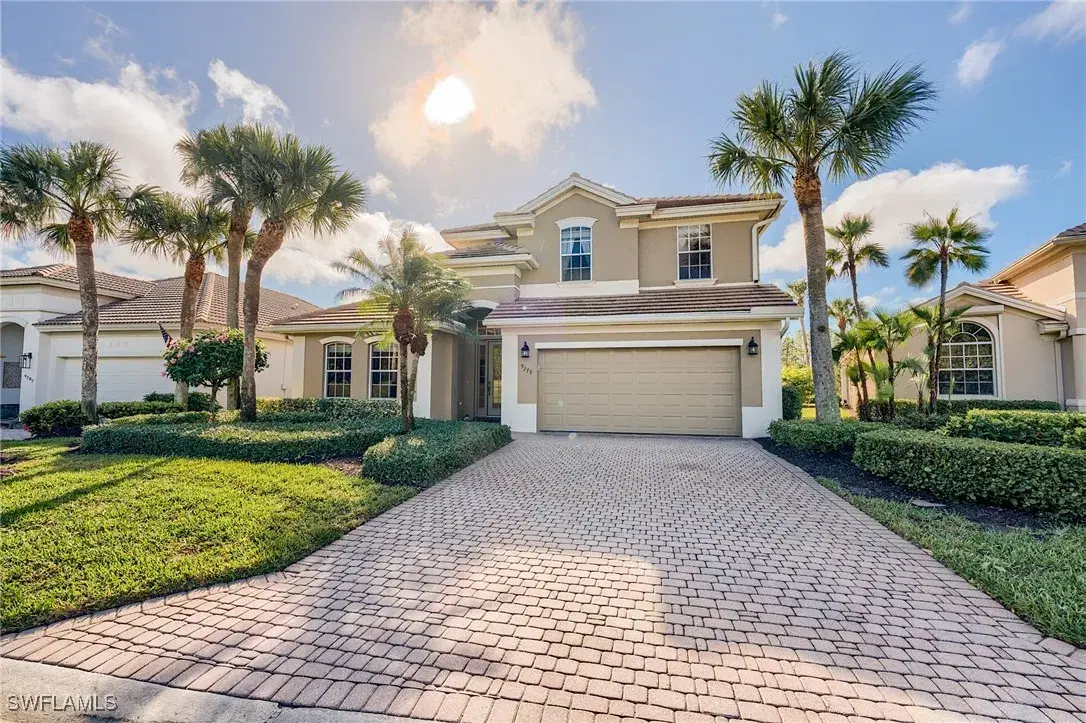 Picture of 9279 Oak Strand Dr, Estero, FL 34135