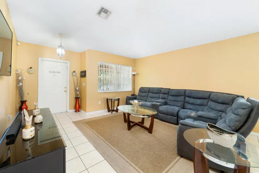 Picture of 1001 Park Hill Drive, West Palm Beach FL 33417