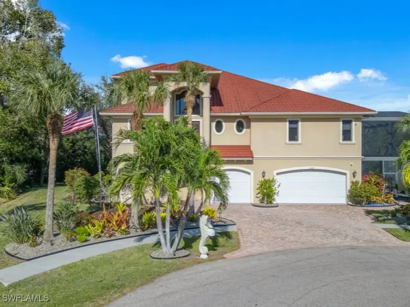 Picture of 1830 April Ct, Marco Island FL 34145