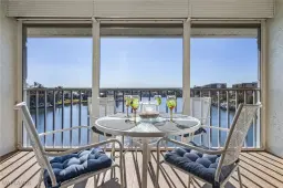 Picture of 10682 Gulf Shore Dr C302, Naples, FL 34108