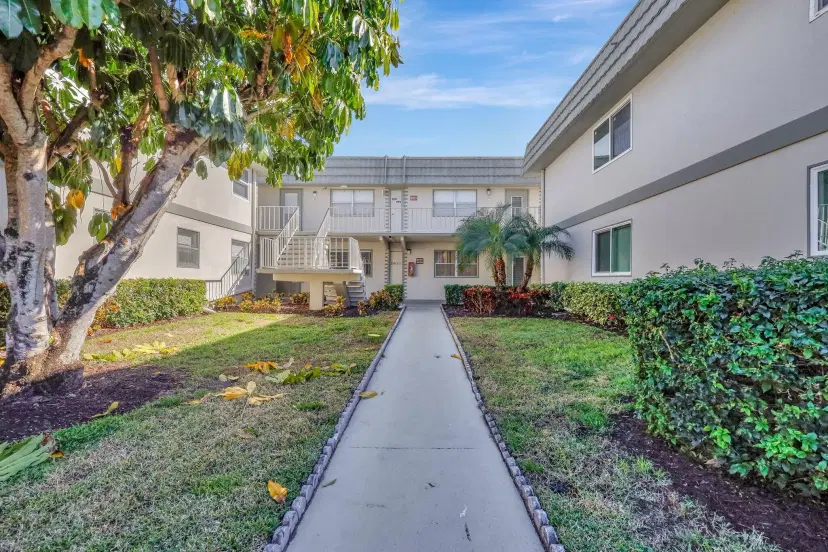 Picture of 278 Monaco F Way, Delray Beach FL 33446