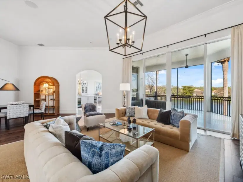 Picture of 15505 Monterosso Ln 202, Naples FL 34110