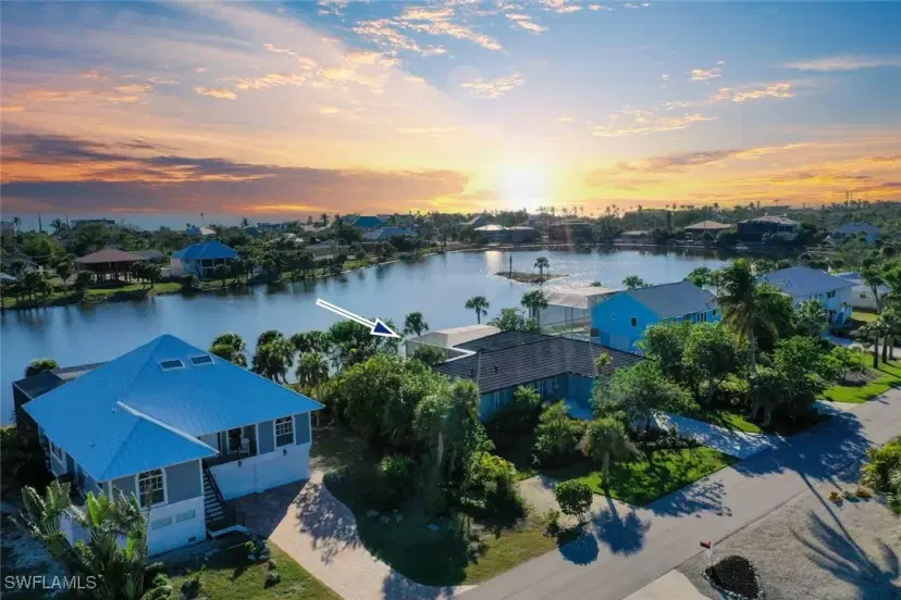 Picture of 3285 Twin Lakes Ln, Sanibel FL 33957