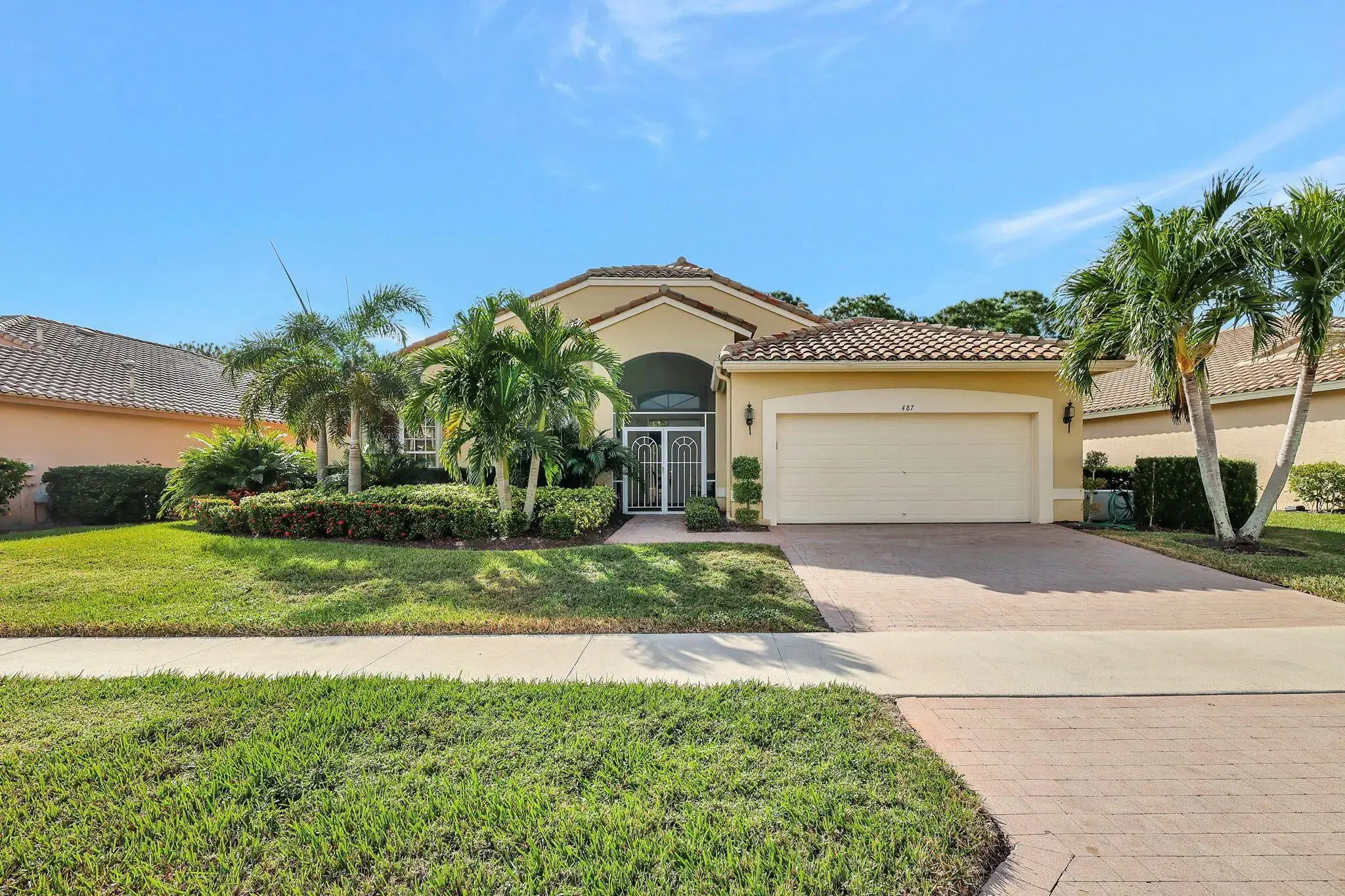 Picture of 487 NW Blue Lake Drive, Port St Lucie, FL 34986