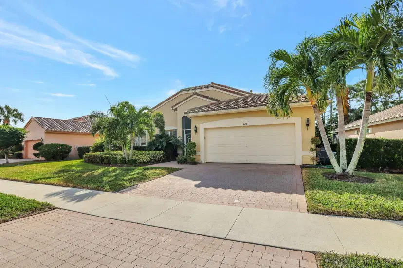 Picture of 487 NW Blue Lake Drive, Port St Lucie FL 34986