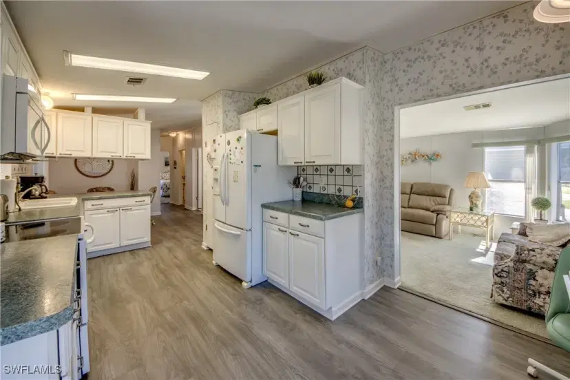 Picture of 22 Garden Dr, Fort Myers FL 33908