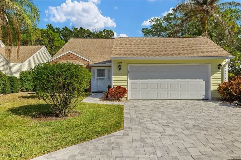Picture of 15348 Wimborne Ln, Naples FL 34110