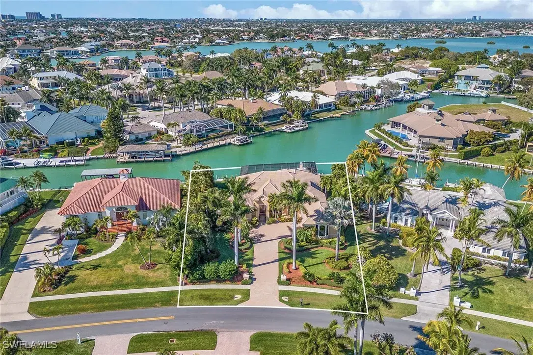 Picture of 1520 Caxambas Ct, Marco Island, FL 34145