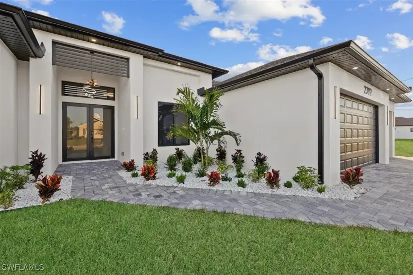 Picture of 2302 SW 16Th Ter, Cape Coral FL 33991