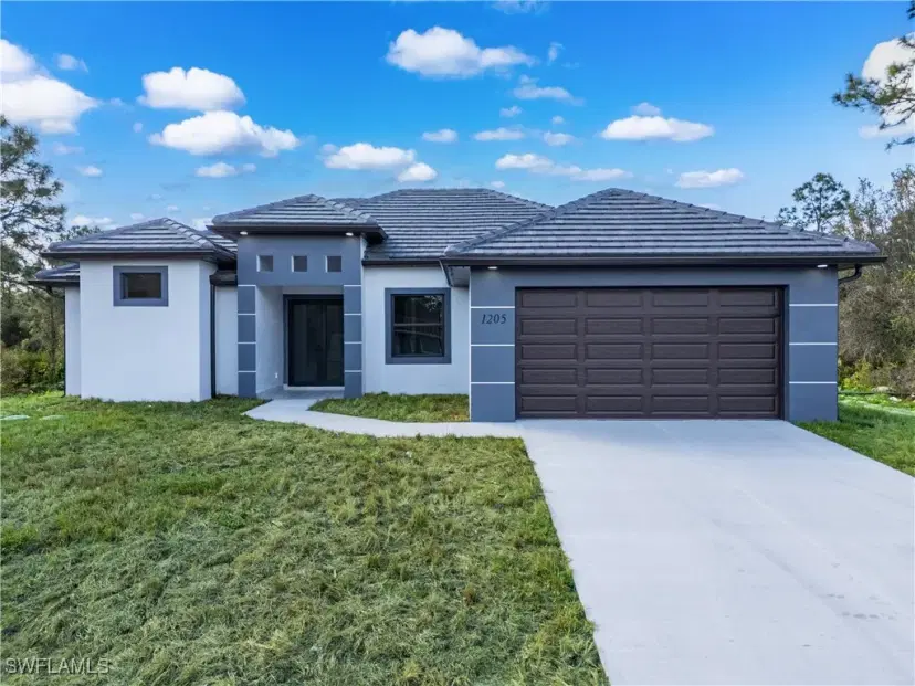 Picture of 1205 Hibiscus Ave, Lehigh Acres FL 33972