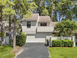 Picture of 669 Spinnaker Court, Wellington, FL 33414